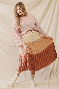 Curvy Lexi Pleated Skirt